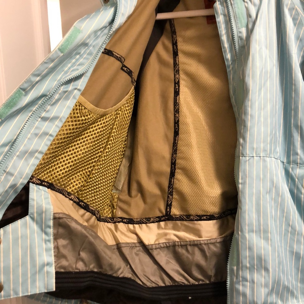 O’Neill ski jacket - Picture 2 of 8